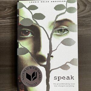 Speak Laurie Halse Anderson Paperback